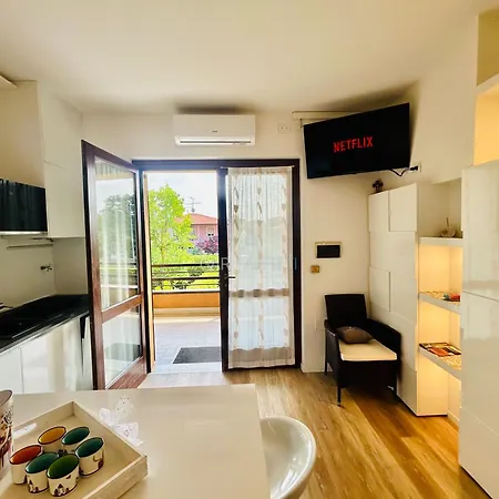 Appartement Sole - Relax In Piscina Nel Cuore Di Sirmione
