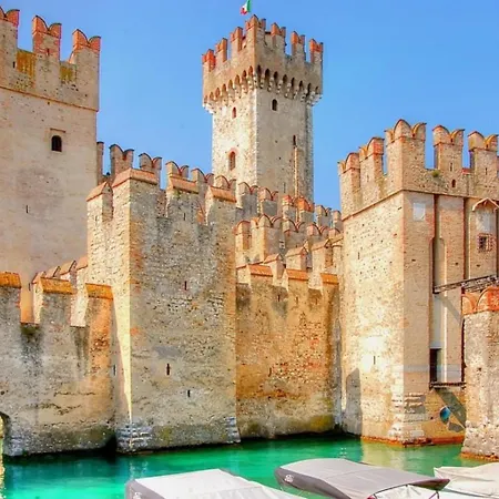 Sole - Relax In Piscina Nel Cuore Di * Sirmione